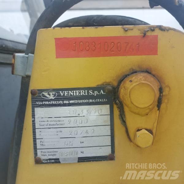 Venieri 10.33 反铲装载机
