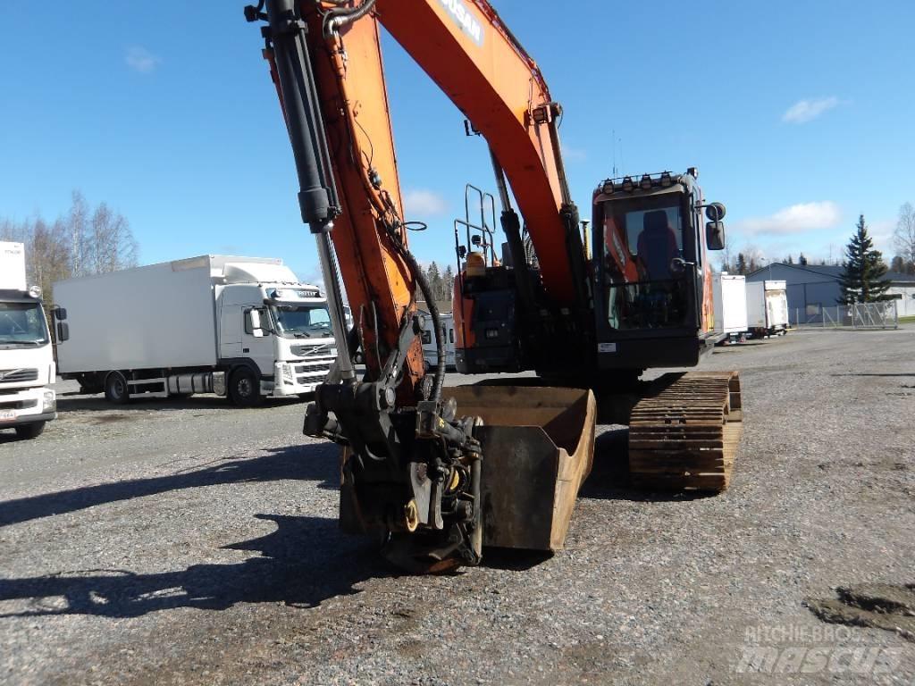 Doosan DX 235 LCR 履带挖掘机