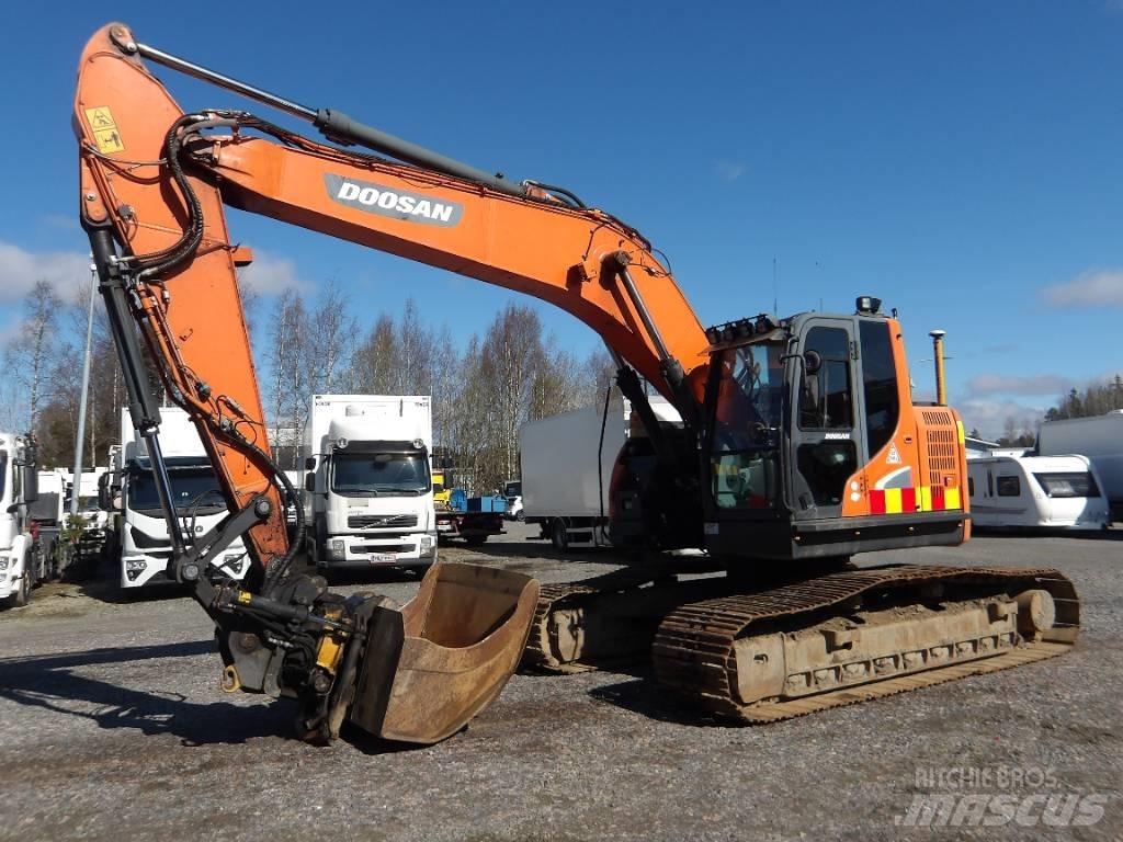 Doosan DX 235 LCR 履带挖掘机