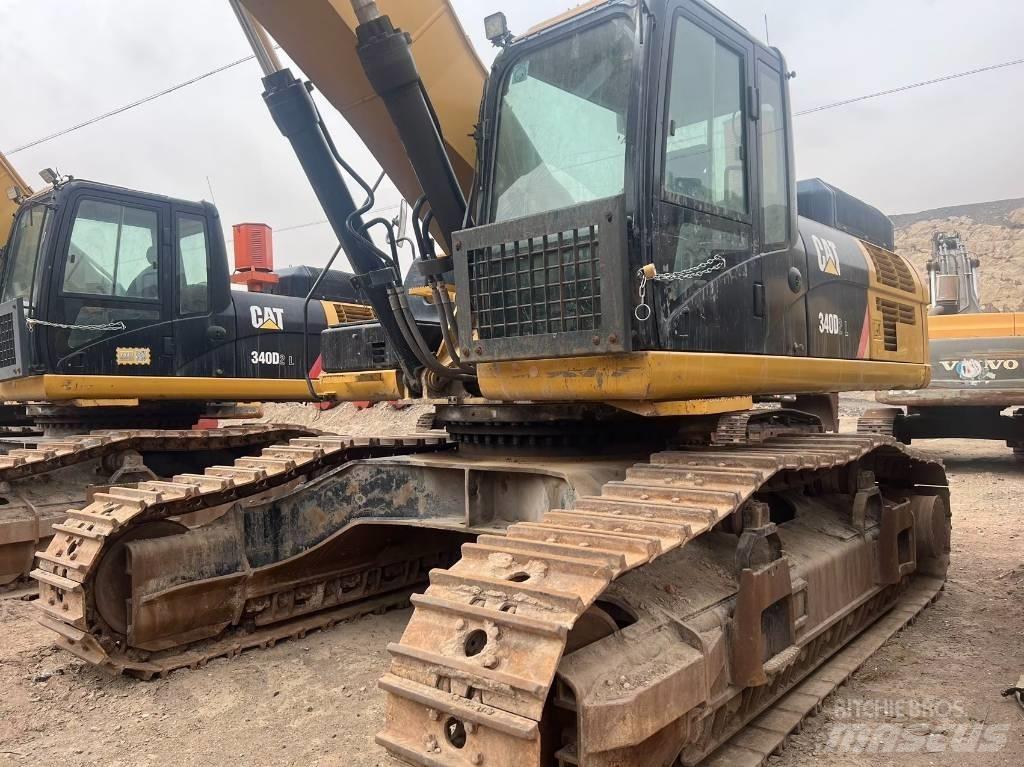 CAT 340 履带挖掘机