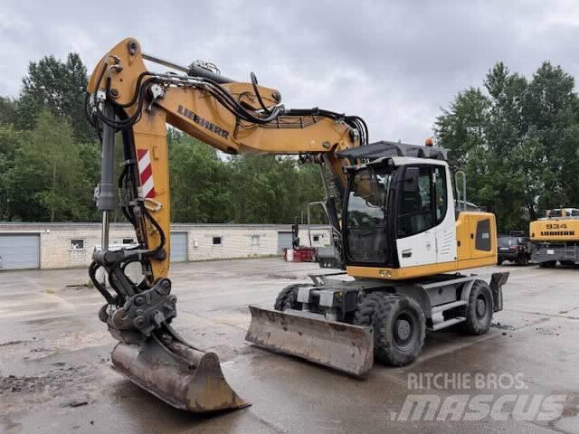 Liebherr A 916 轮式挖掘机