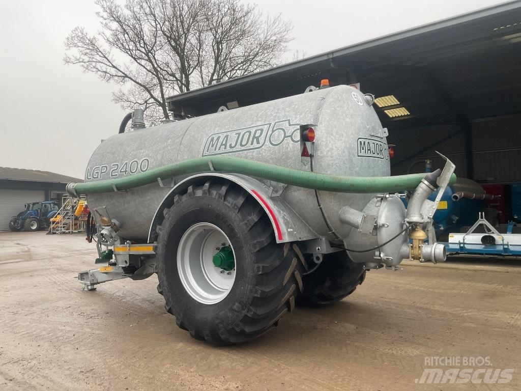 Major LGP 2400 水肥车