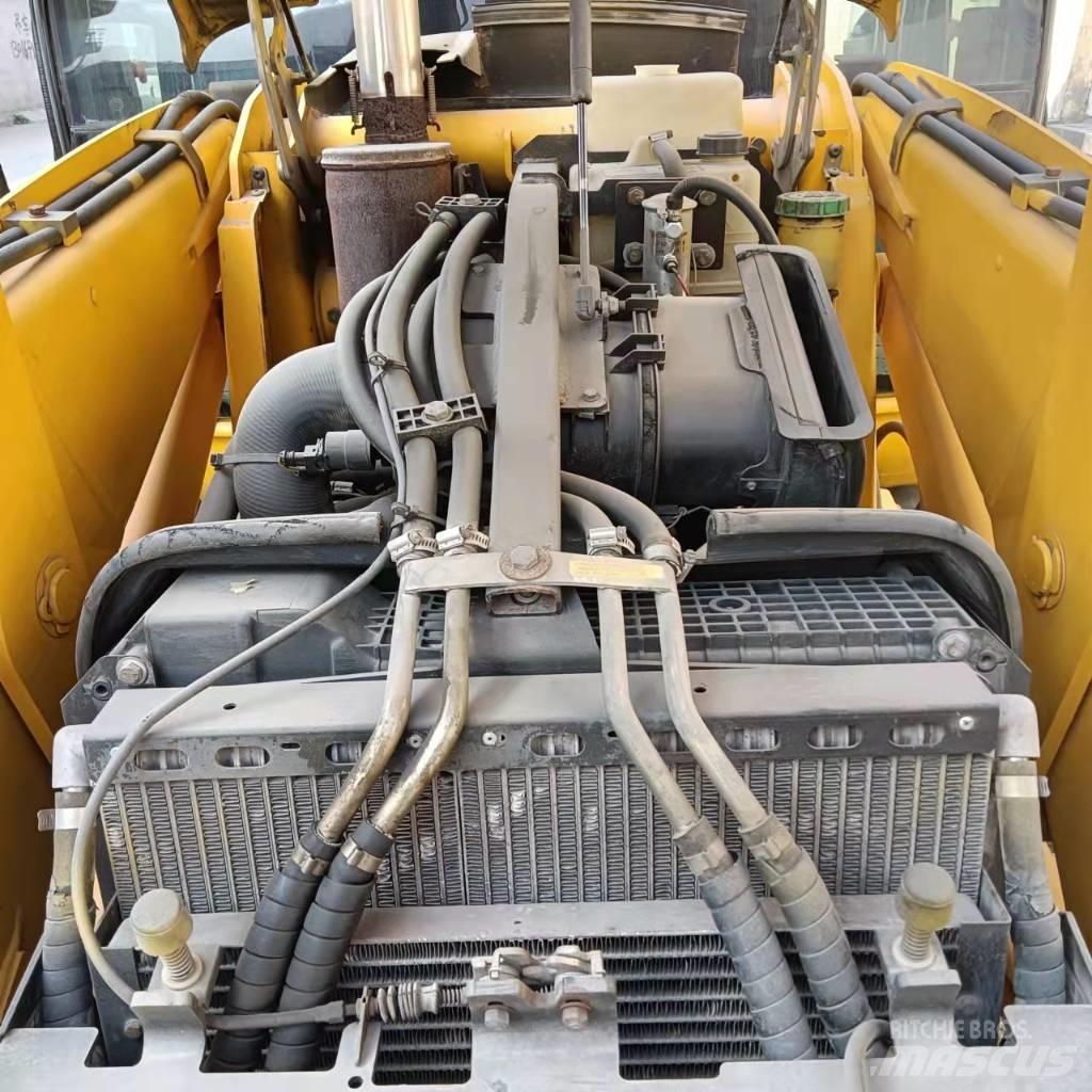 JCB 4CX 反铲装载机