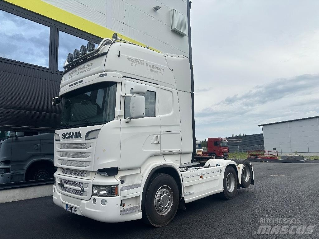Scania R520 6x2 牵引车
