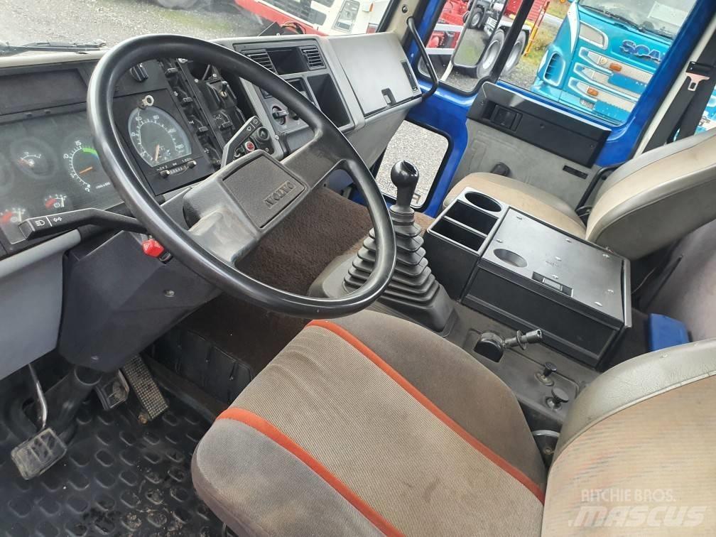 Volvo FL 612 起重车
