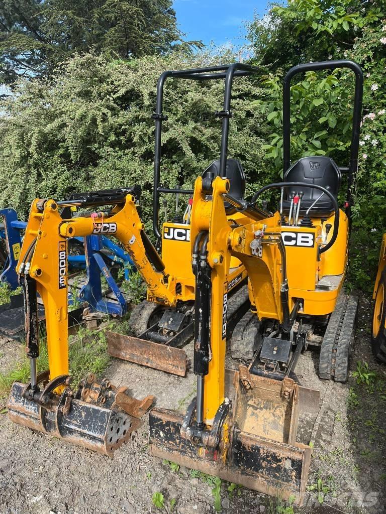 JCB 8008 CTS 小型挖掘机