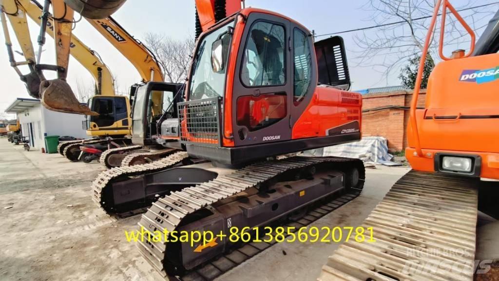 Doosan DX 225 履带挖掘机