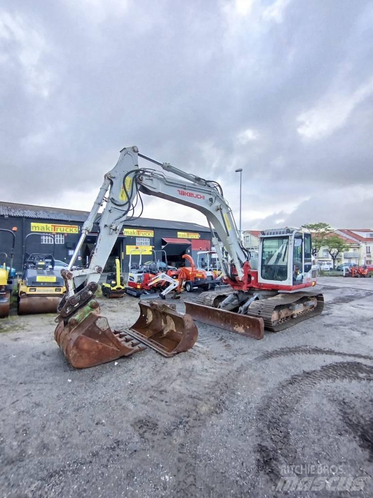 Takeuchi TB2150 中型挖掘机