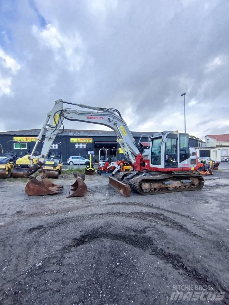 Takeuchi TB2150 中型挖掘机