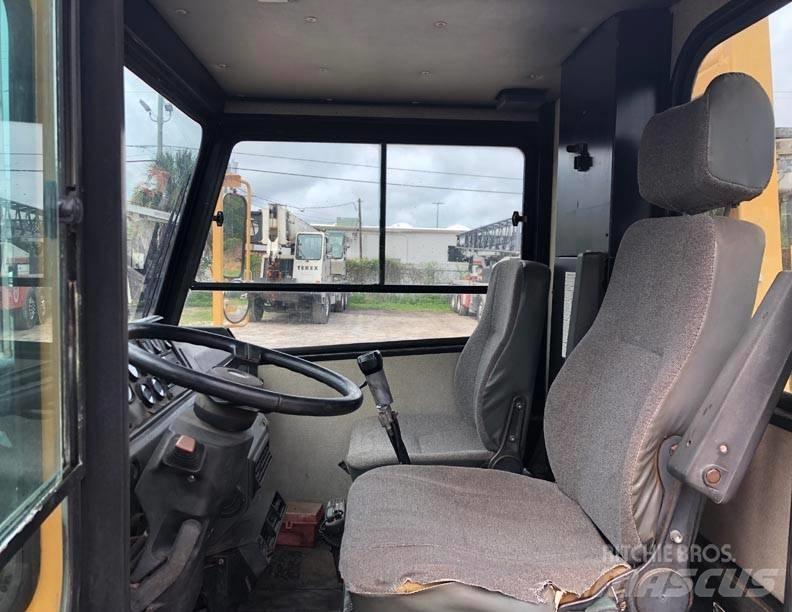 Daewoo DTC 35 全地面起重机︳移动式起重机