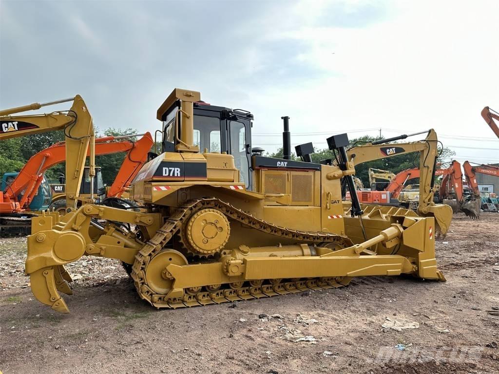 CAT D7R 履带式推土机
