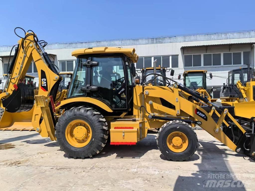 CAT 420 F 反铲装载机