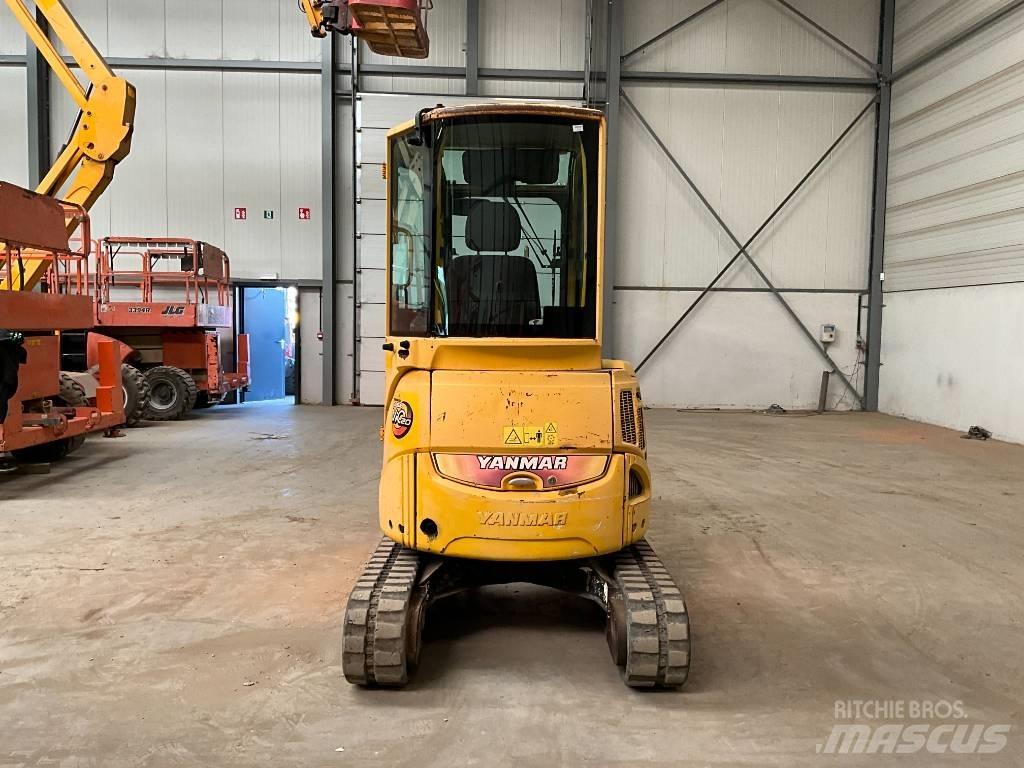 Yanmar Vio 20-4 小型挖掘机