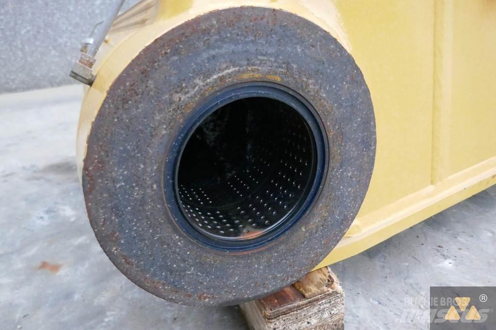 CAT 352F Boom 运输工具-其他