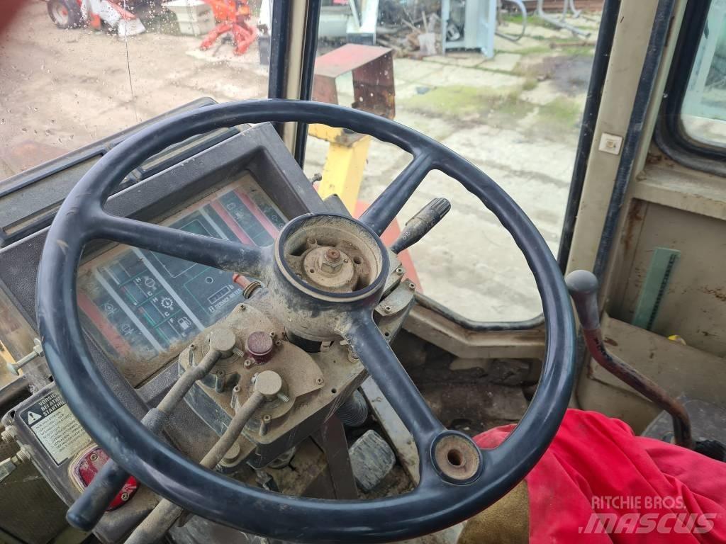 Komatsu WA 250 轮式装载机