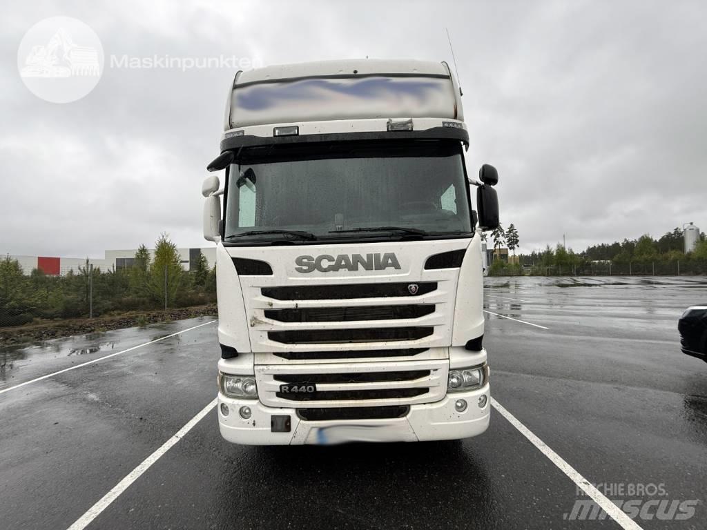 Scania R 440 LA 牵引车