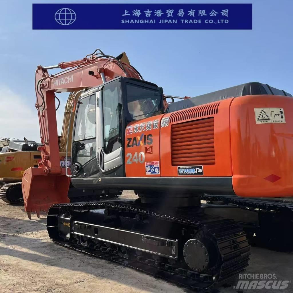 Hitachi ZX 240 履带挖掘机