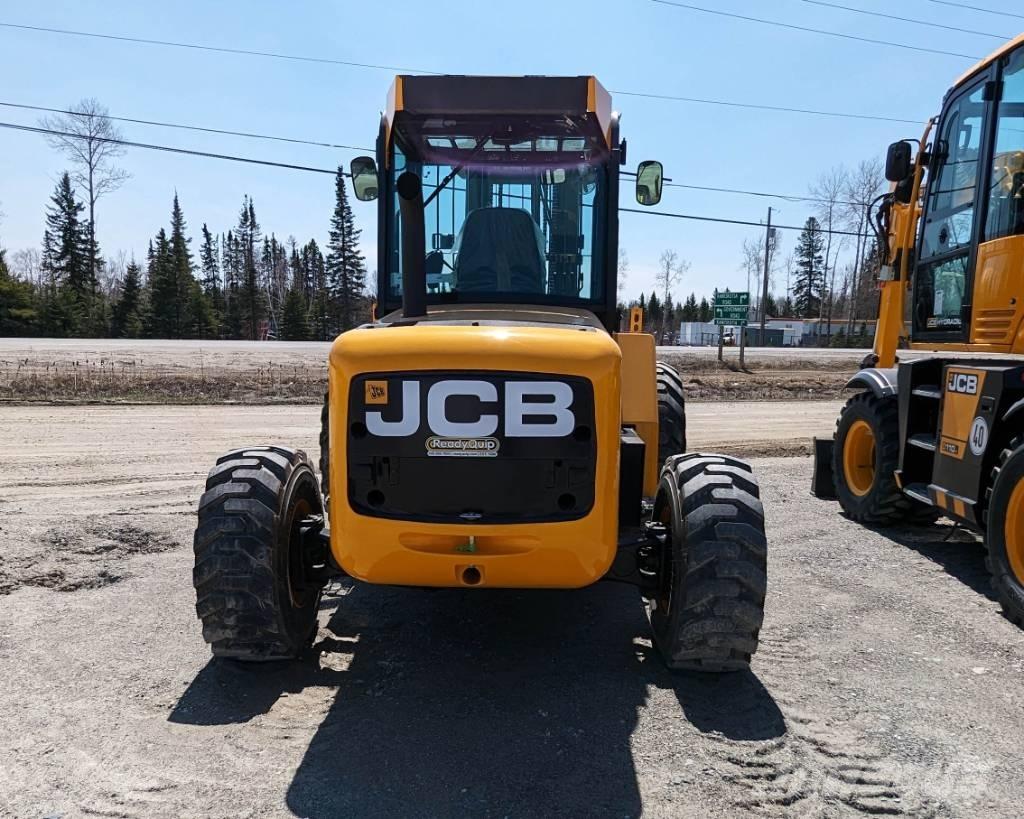 JCB 940 RTFL 越野叉车|叉装车