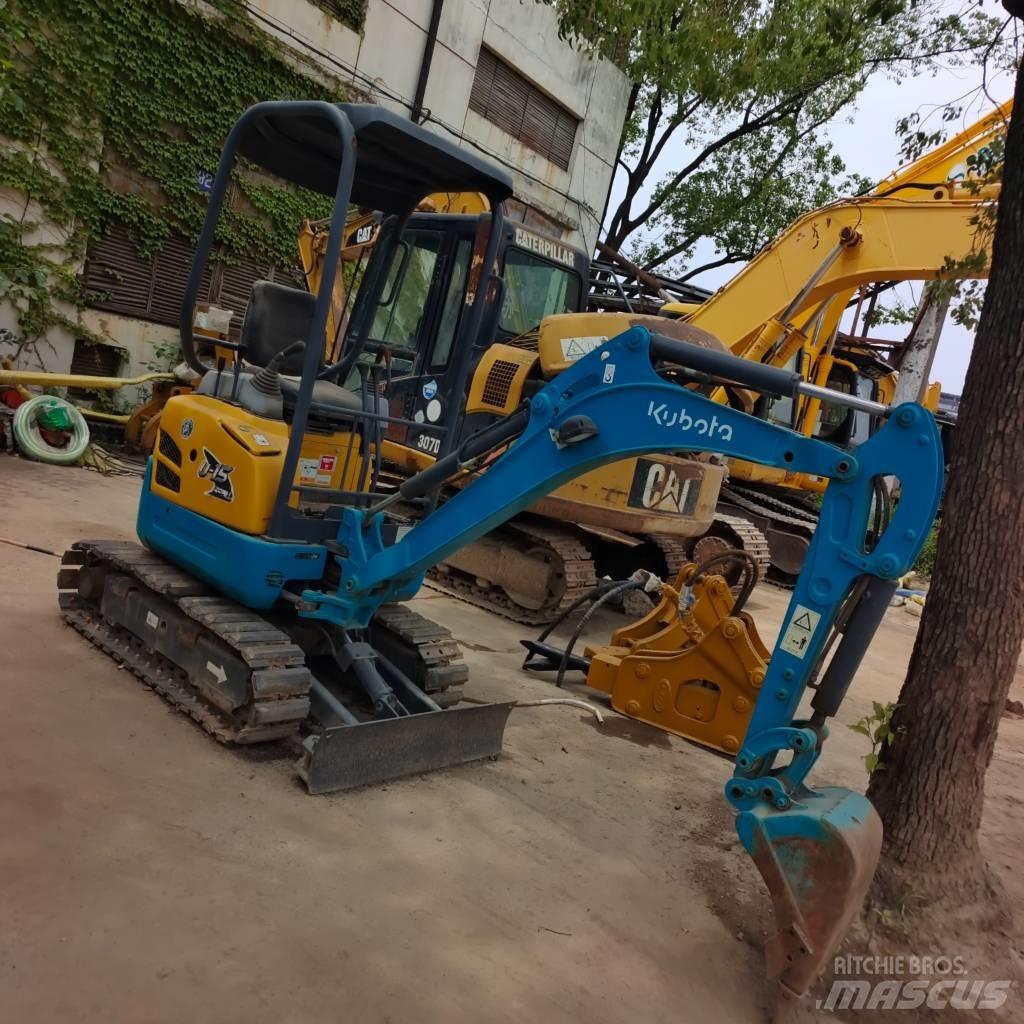 Kubota U 15 小型挖掘机