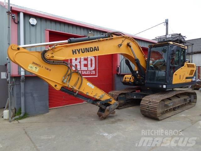 Hyundai HX160L 履带挖掘机