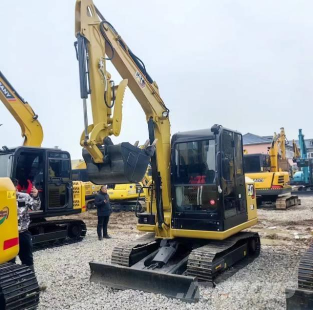 CAT 306E2 小型挖掘机