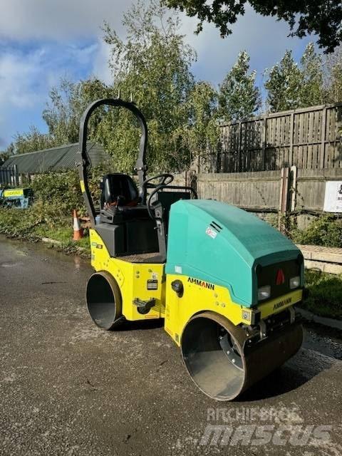 Ammann ARX 12 双轮压路机