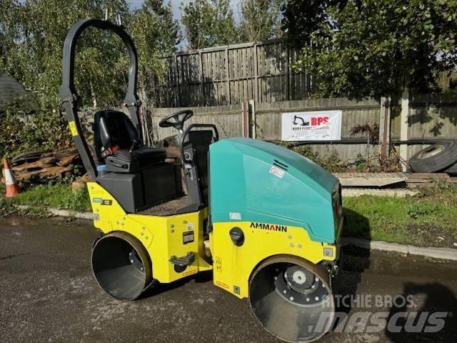 Ammann ARX 12 双轮压路机