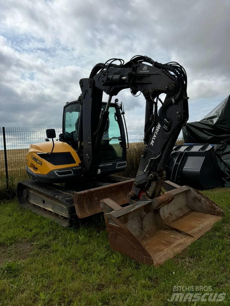Mecalac 8 M CR 中型挖掘机