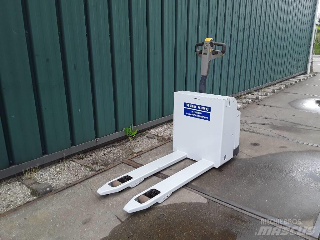 Nissan PLL160 手摇升降机