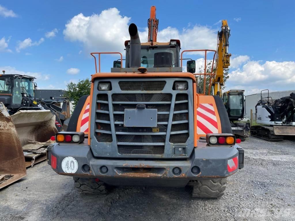 Doosan DL 420 轮式装载机