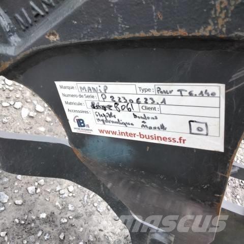  MANIP M POWER 120 前装载和挖掘机