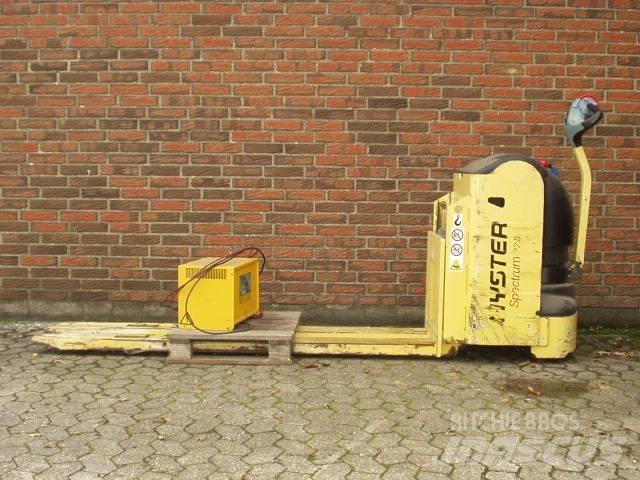 Hyster P 2.5 手摇升降机