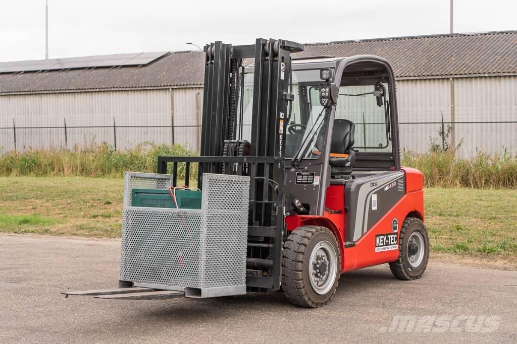 Manitou ME 450 电动叉车