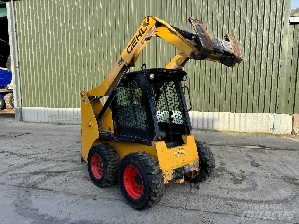 Gehl R 165 滑移装载机