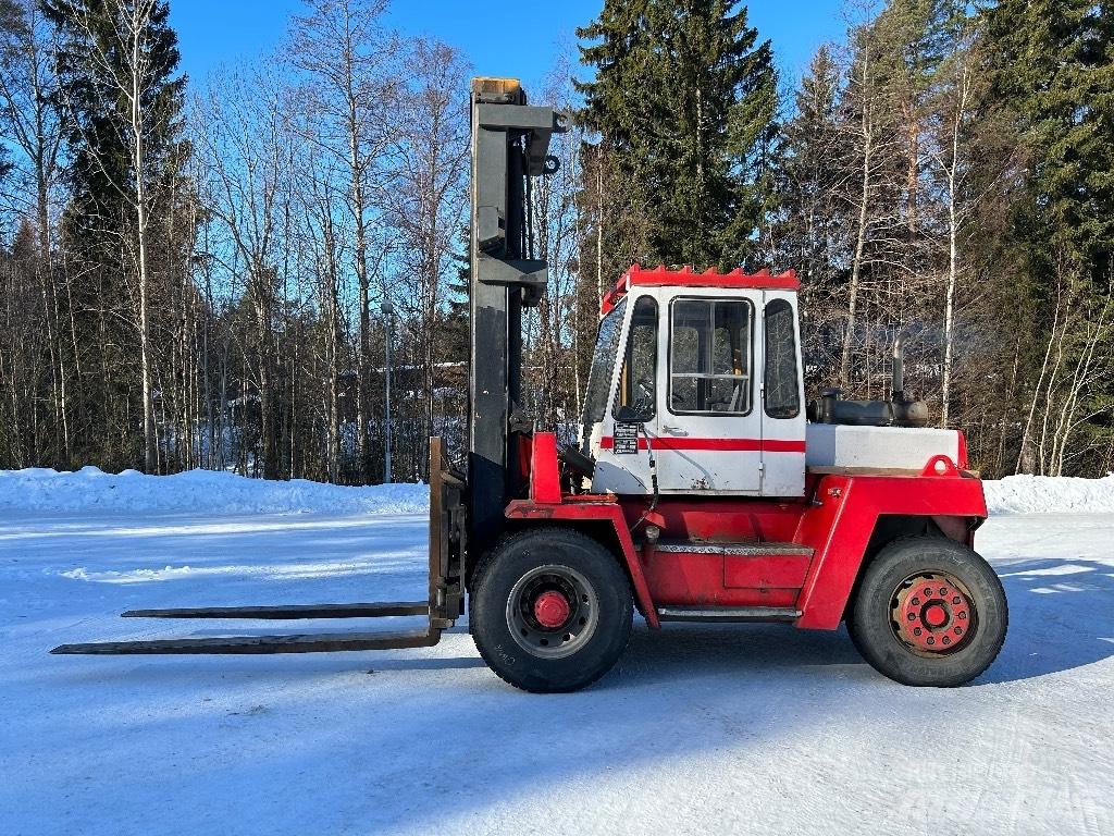 Svetruck 960-26 柴油叉车