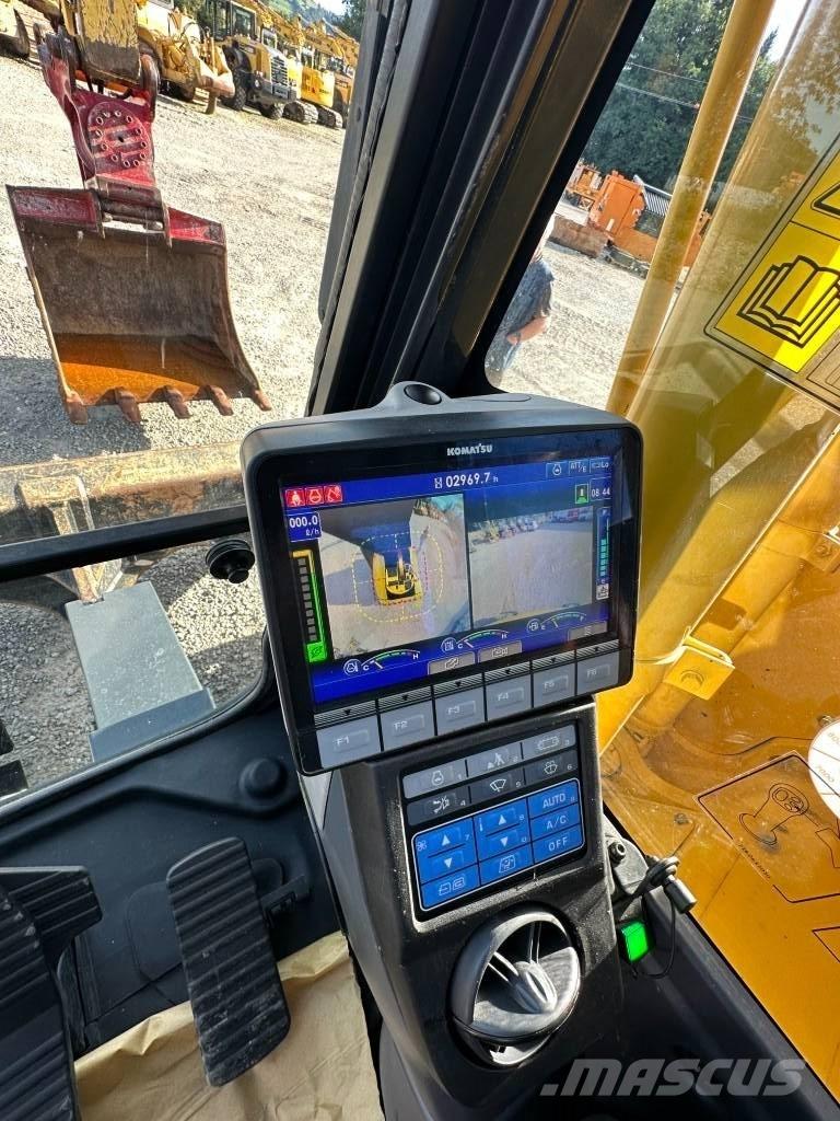 Komatsu PC 138 US-11 履带挖掘机