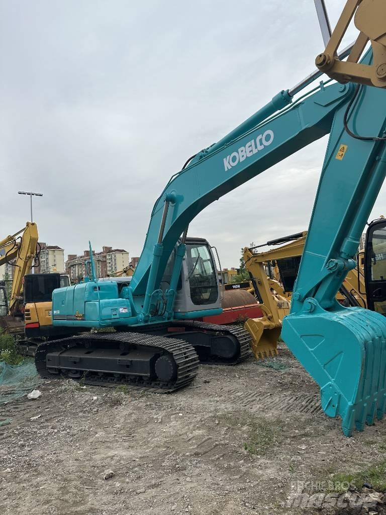 Kobelco SK 200 履带挖掘机