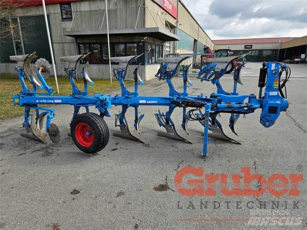 Lemken Variopal 8 双向犁
