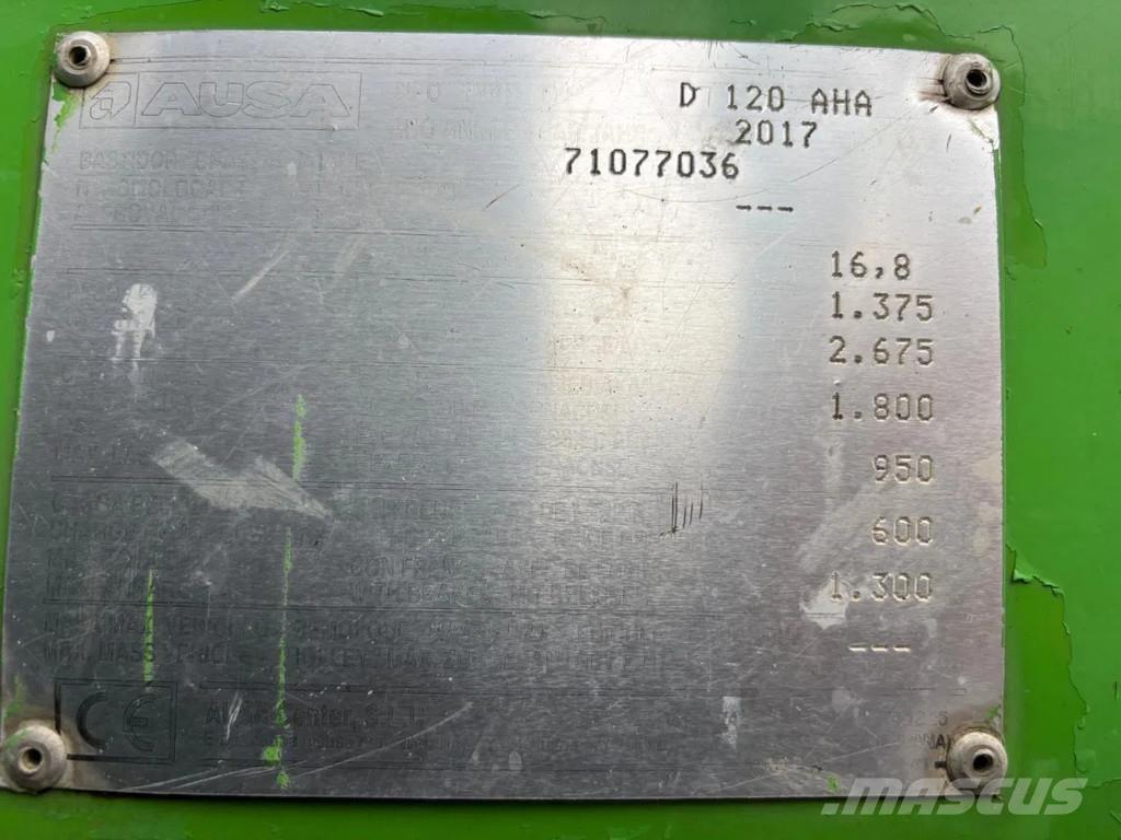 Ausa D120AHA 铰接式自卸车