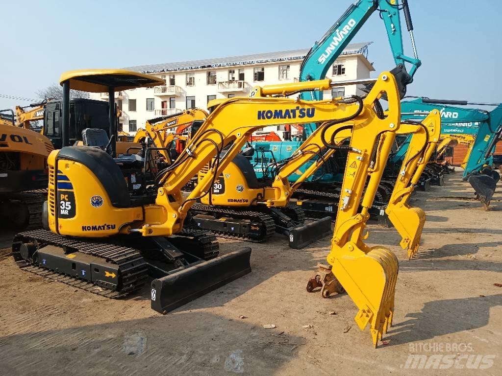 Komatsu PC 35 小型挖掘机