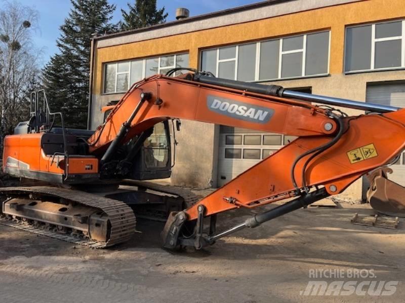 Doosan DX 225 LC-5 履带挖掘机