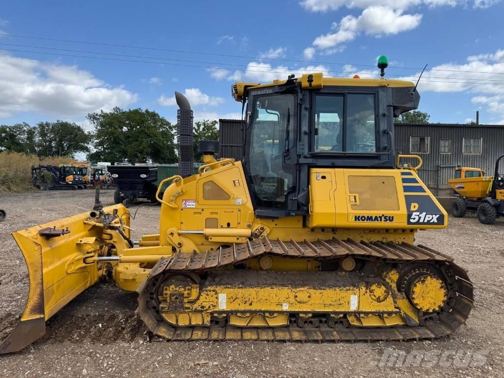 Komatsu D51PX-24 履带式推土机