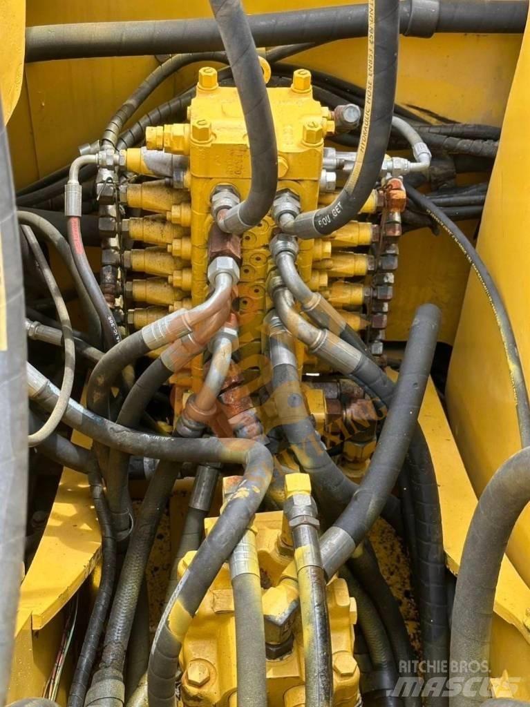 Komatsu PC 60 小型挖掘机