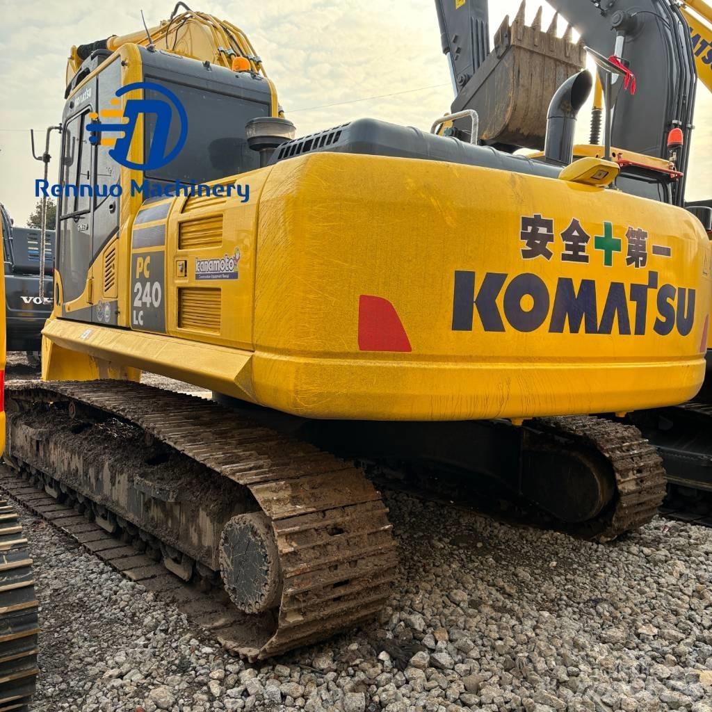 Komatsu PC 240 履带挖掘机