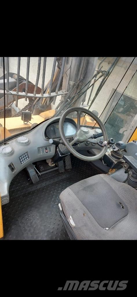 Volvo L 180 E 轮式装载机