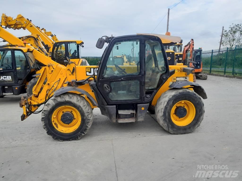 JCB 536-60 伸缩臂叉装车|叉装车