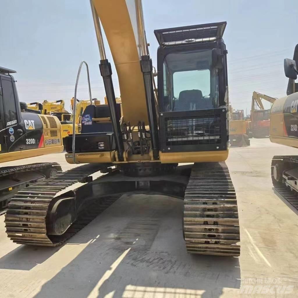 CAT 323 D 履带挖掘机