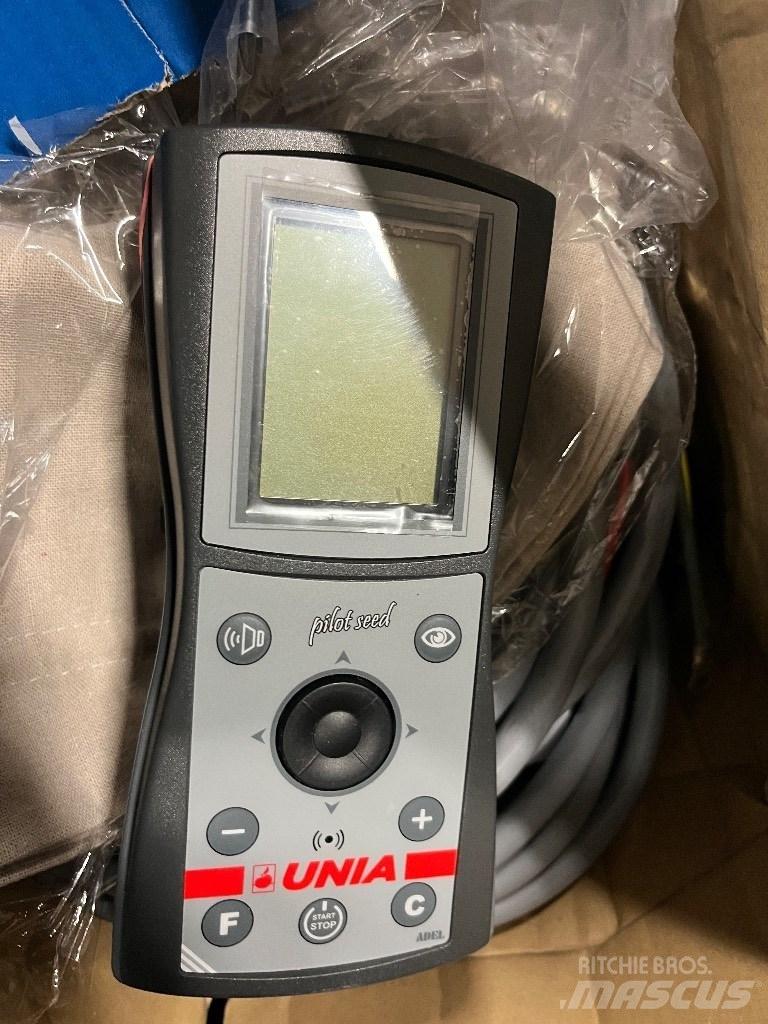 Unia FP 250 条播机