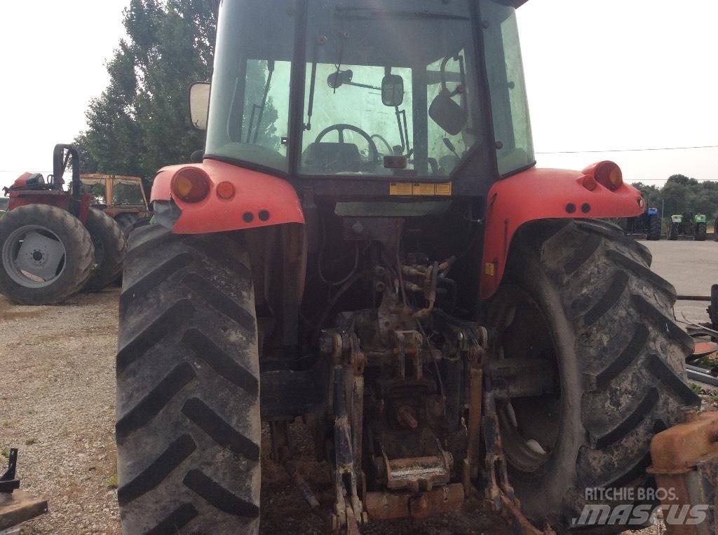 Massey Ferguson 5435 拖拉机/农用车