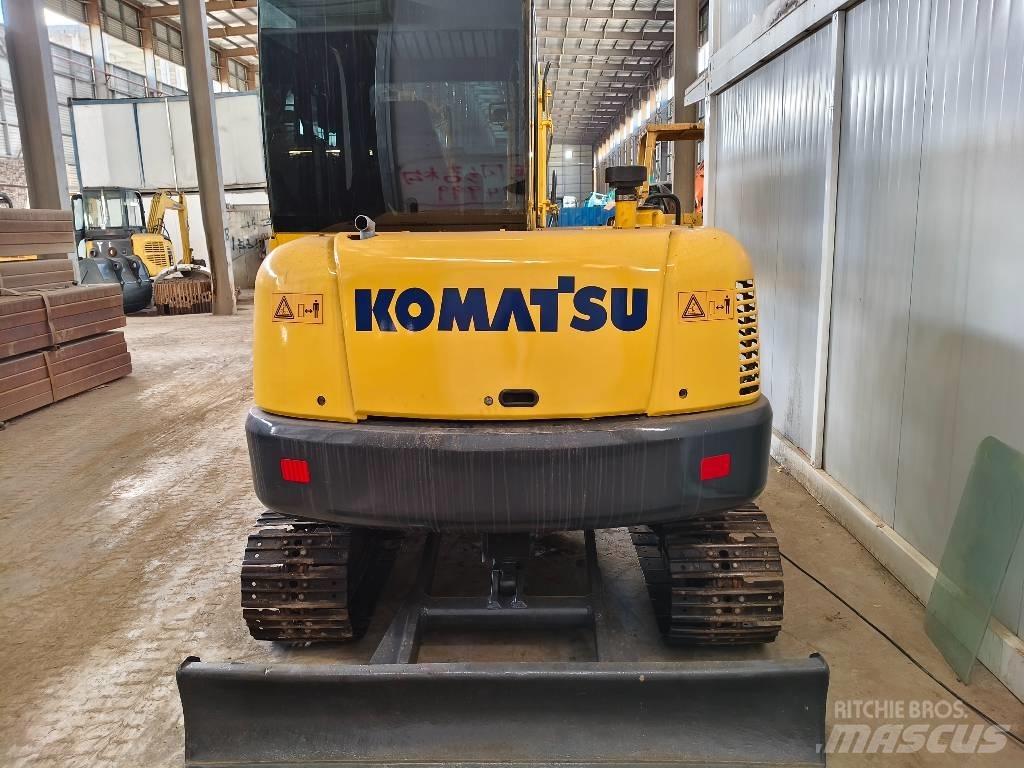 Komatsu PC 56 小型挖掘机